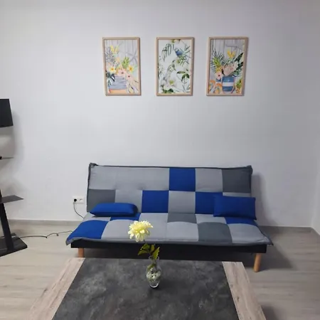 Amazing Doble Beedroom Apartment *
